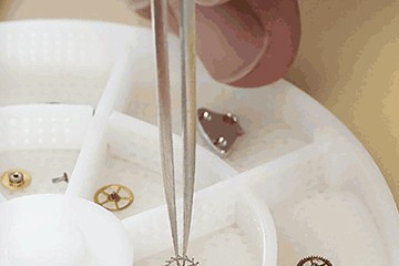 上海劳力士手表官方售后保养服务点