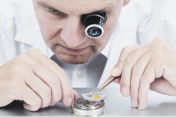 上海劳力士官方售后保养服务店